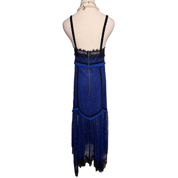 Alice + Olivia Opal Lace Handkerchief Dress Black Blue Size 6 Midi Lace Ruffle - Picture 6 of 12